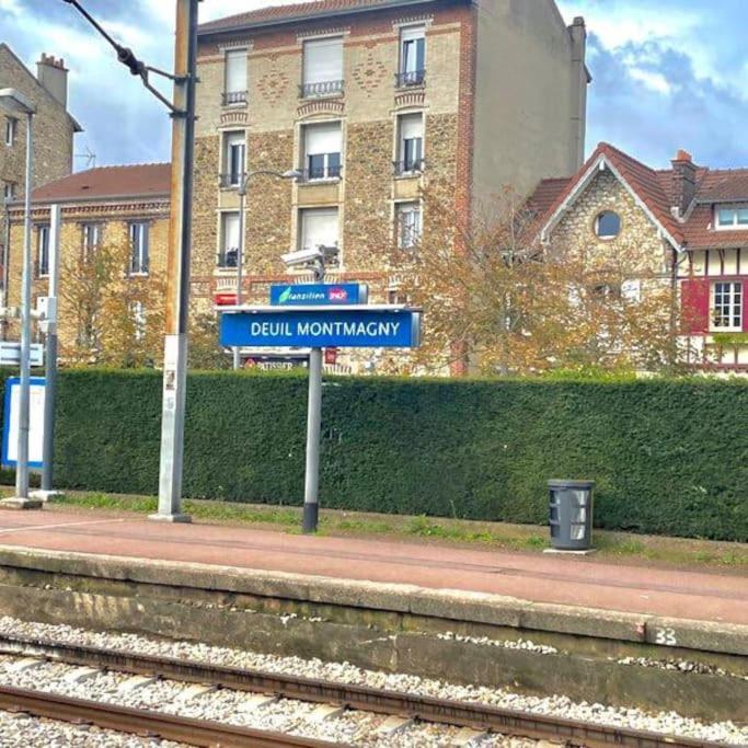 Jolie Petite Maison Avec Un Grand Jardin Montmagny Kültér fotó
